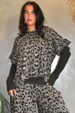 Arbi Big Cat Frill Box Top Earth