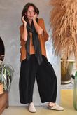 Arbi Needlecord Relaxed Barrel Pant Black
