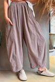 Arbi Needlecord Relaxed Barrel Pant Mocha