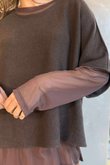 Bobby Mesh Layering Top Chocolate /23=