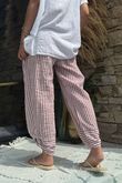 Hamptons Weekend Twist Pant Plum