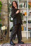 Heritage Needlecord Plaid Swing Top Black & Chocolate