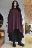 Iggy Boat Neck Tassle Blanket Knit Maroon