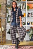 Keaton Plaid Tuck Barrel Pant Navy