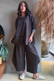 Kingsley Herringbone Scuba Lazy Layer Top Chocolate