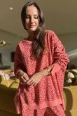 Lagen Leopard Chill Sweatshirt Coral & Indian Red