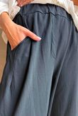 Lock Carrot Leg Trouser Black