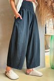 Lock Shirring Barrel Pant Black