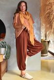 Lock Shirring Pleat Cuff Pant Rust