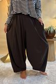 Made in Italy Edit Pleat Barrel Leg Pant Chocolate