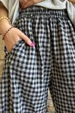 Nonni Gingham 7/8 Barrel Pant Black Grey