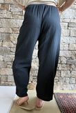 Suri Cushion Cotton Barrel Pant Black