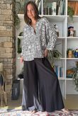 Vince Pebble Spot Batwing Nero Blouse Black