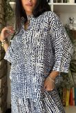 Vince Pebble Spot Batwing Nero Blouse French Navy