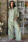 Vince Pebble Spot Batwing Nero Blouse Rio Green