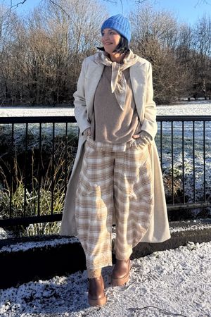 Agnes Plaid Brushed Cotton Barrel Pant Camel 