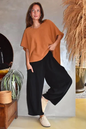 Arbi Needlecord Relaxed Barrel Pant Black