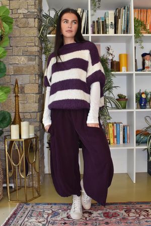 Arbi Needlecord Relaxed Barrel Pant Fig