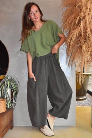 Arbi Needlecord Relaxed Barrel Pant Khaki