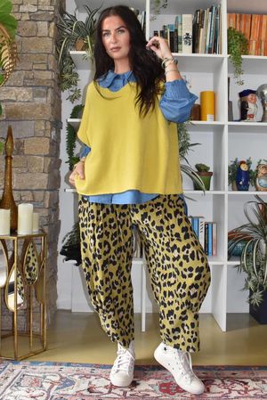Bateau Needlecord Leopard Quirky Tapered Barrel Pant Mucky Olive