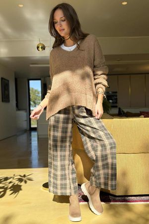 Bertie Boucle Stripe Slouch Knit Camel /18=