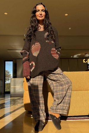 Big Softie Ombre Heart Slouch Knit Jumper Coffee Bean