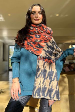 Brick Lane Leopard Houndstooth Shawl Scarf Rust /50=