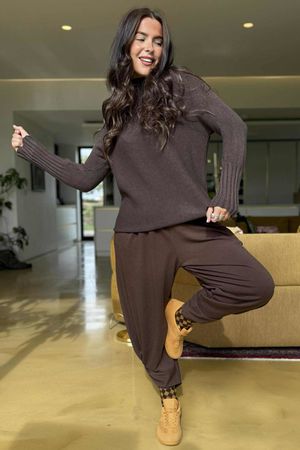 Conrad Classic Turtle Neck Knit Coffee Bean /15=