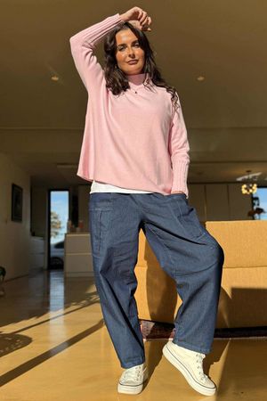 Conrad Classic Turtle Neck Knit Sugar