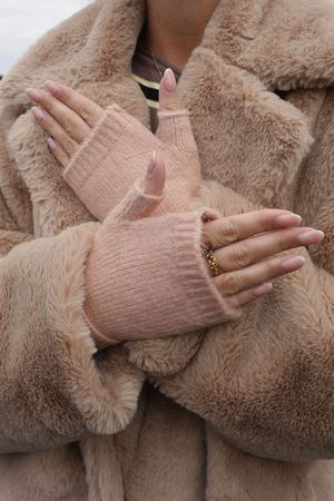 Cosy Cuff Fingerless Gloves Ballet