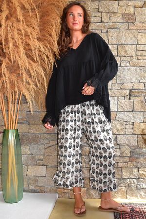Daughter Of Ibiza Indira Frill Kick Pant Black & Earth