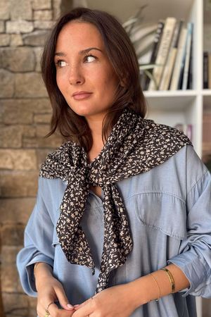 Ditsy Floral Triangle Neckerchief Black