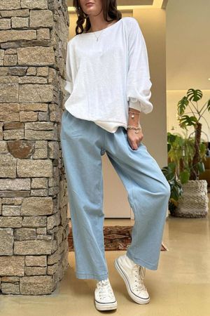 Essential Stretch Tapered Jean Light