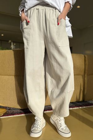 Gaberdine Shelby Barrel Pant Stone