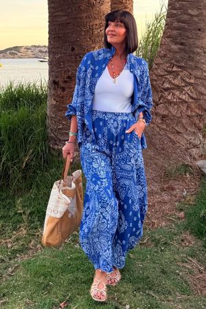 Hush Pillow Cotton Bandana B Boyfriend Shirt Malibu Blue