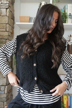 Hygge Boucle Knit Gilet Black