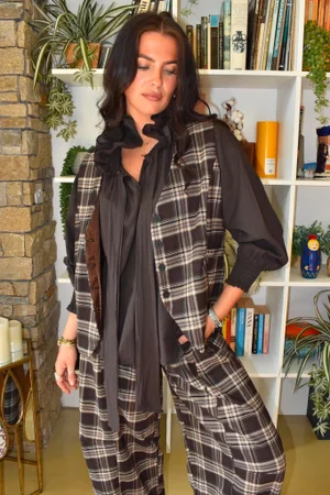 Keaton Plaid Waistcoat Coffee Bean