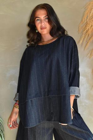 Kingsley Herringbone Scuba Lazy Layer Top Navy