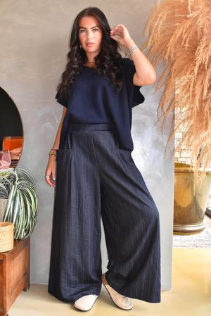 Kingsley Herringbone Scuba Wide Leg Pant Navy