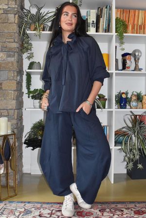 Larc Poet Blouse Navy due 1 week 