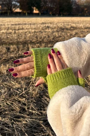 Laundry B Cosy Cuff Fingerless Gloves Olive