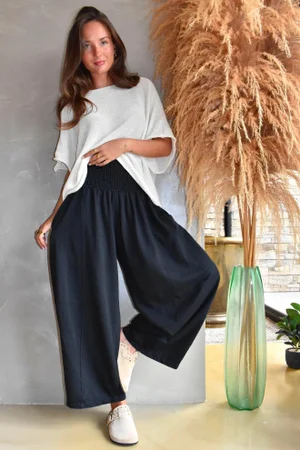 Lock Shirring Barrel Pant Black