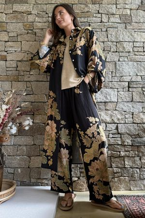 Lotus Oriental Longline Belted Duster Shirt Black
