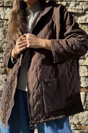 Lowland Hooded Jacket Chocolate /20 =