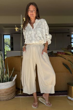 パンツ louren linen like cocoon pants パンツ louren linen like cocoon pants