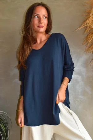  Perfect V Long Sleeve Top Navy 
