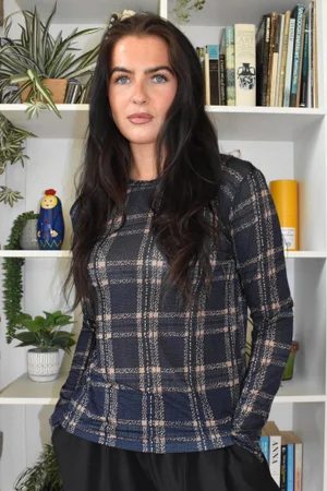 Mika Cashmere Blend Layering Top Plaid Navy