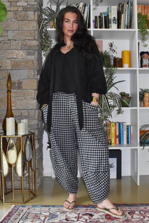 Nonni Gingham Shelby Barrel Pant Black