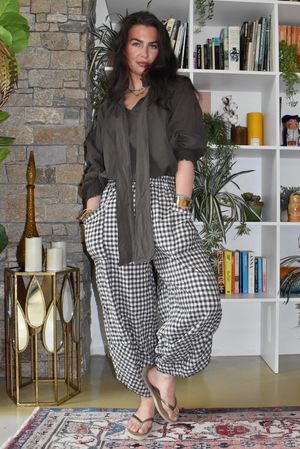 Nonni Gingham Shelby Barrel Pant Chocolate
