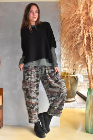 Off Grid Camo Cargo Barrel Pant